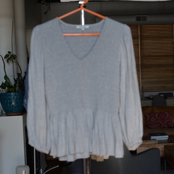 Madewell Tops - 3/4 Sleeve V-neck Top MADEWELL